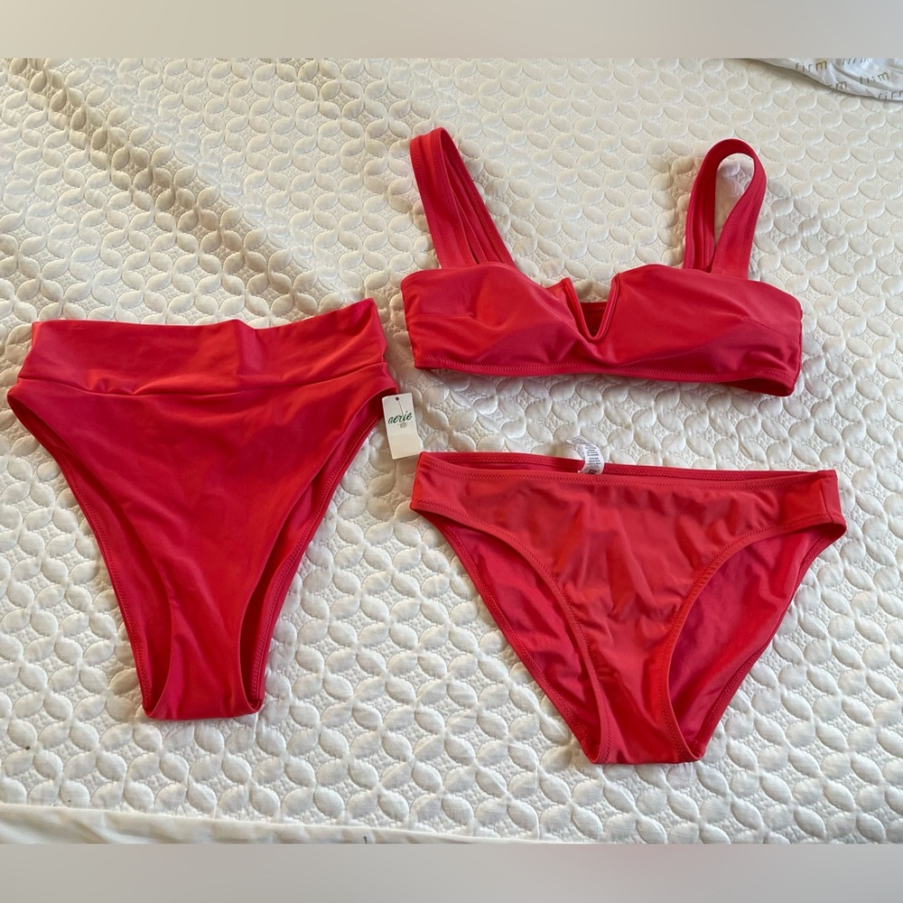 Women’s Aerie swim suit